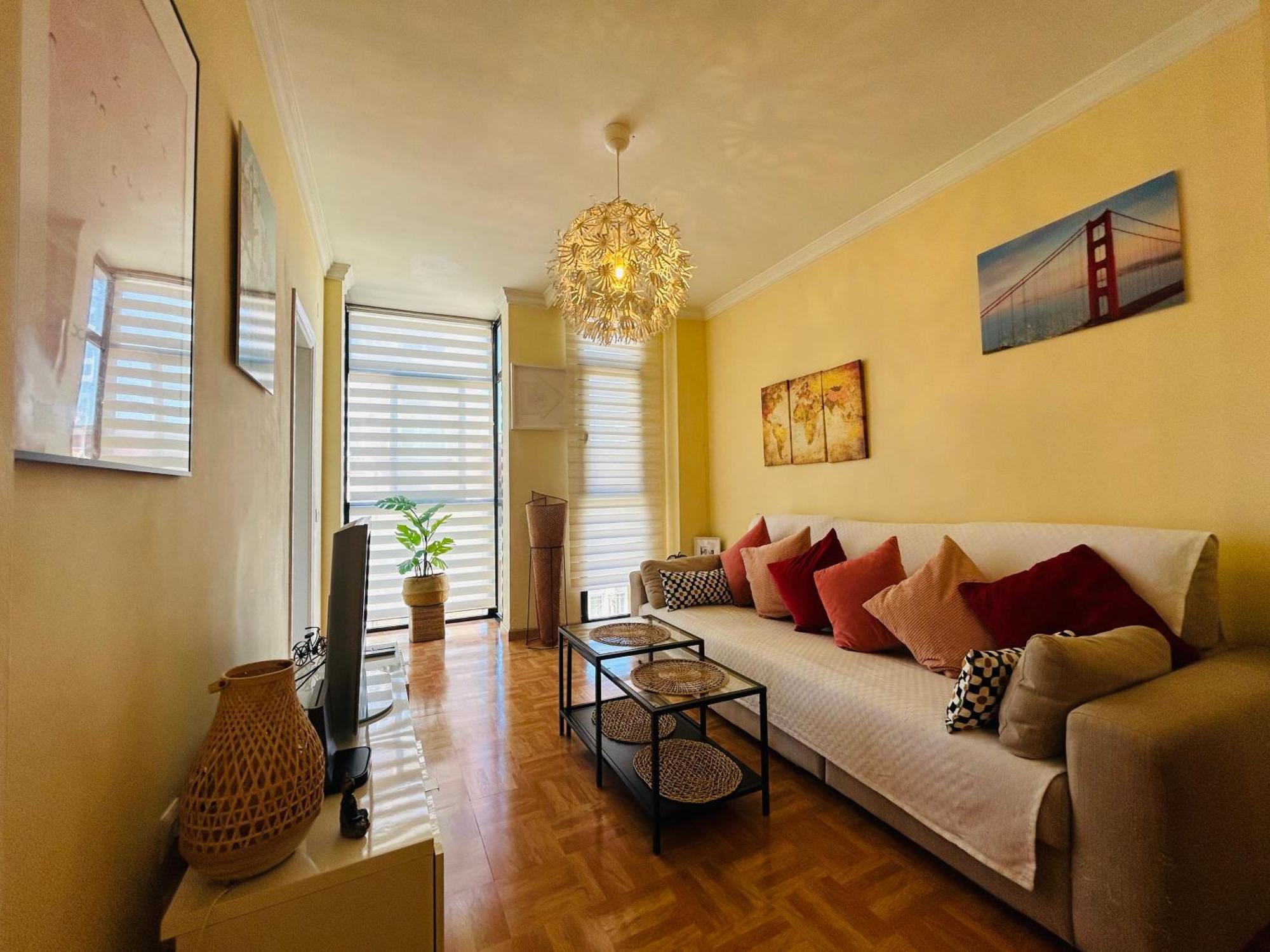 Terrace Relax Apartment. City & Beach * Malaga